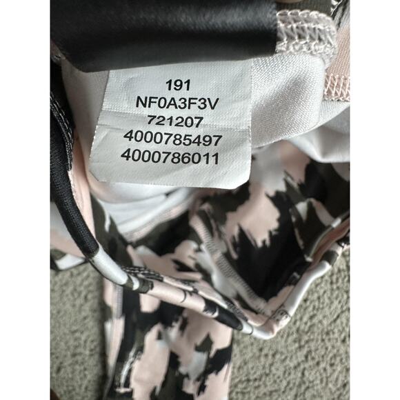 The North Face Pants Womens Small Pink Camo FlashDry Leggings Capri NF0A3F3V - Picture 10 of 14